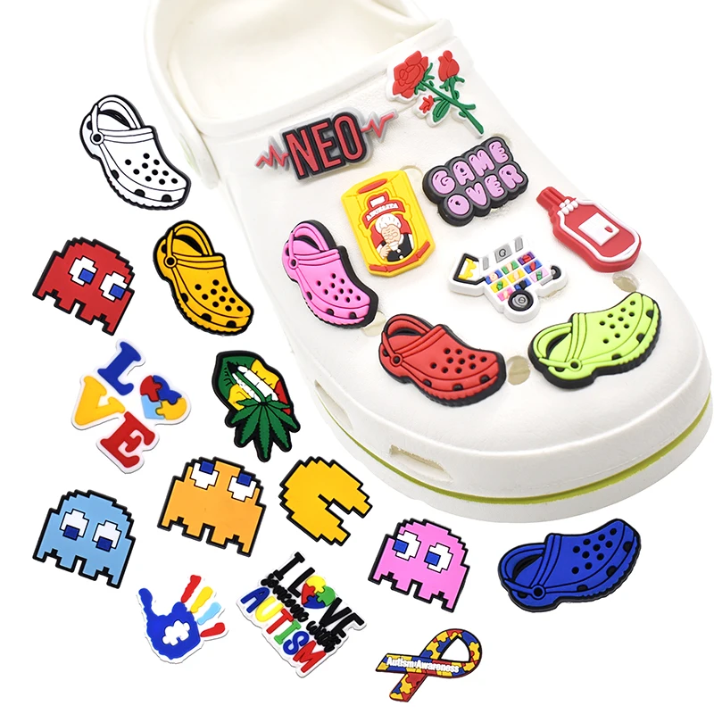 

New Arrival PVC Luxurious Shoe Charms Character Cartoon Croc Shoe Decoration Wristband Accessories Birthday Party Favors Gift, Accept customized