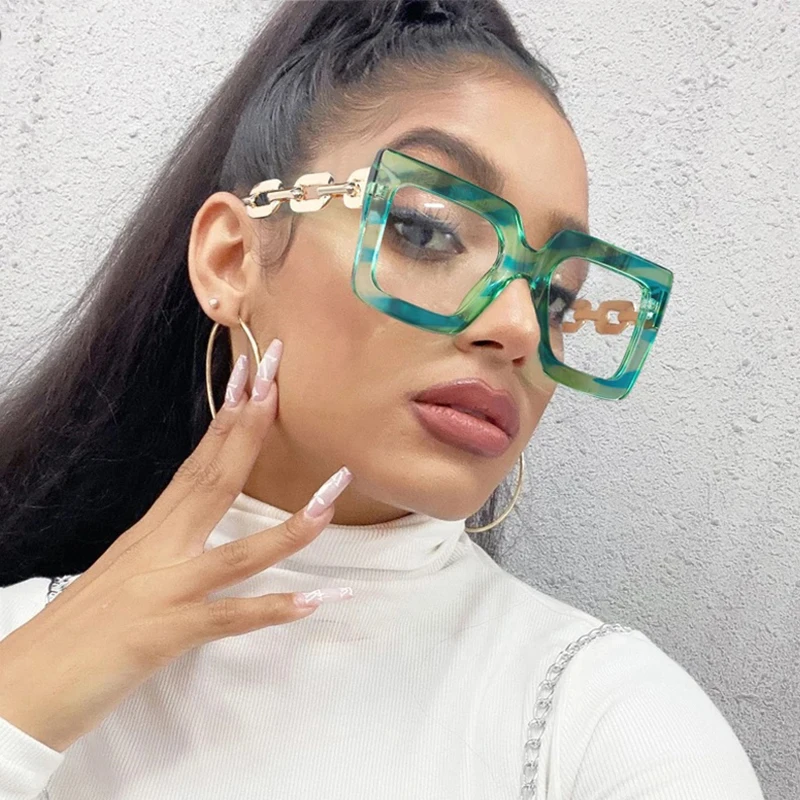 

2022 Vintage Chain Oversized Square Sunglasses For Women New Brand Black Leopard Cat Eye Gradient Sun Glasses Female Big Shades