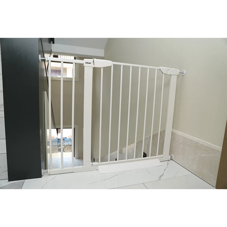 

High quality baby supplies retractable safety baby gate kingbo child safety gates for baby, White metal