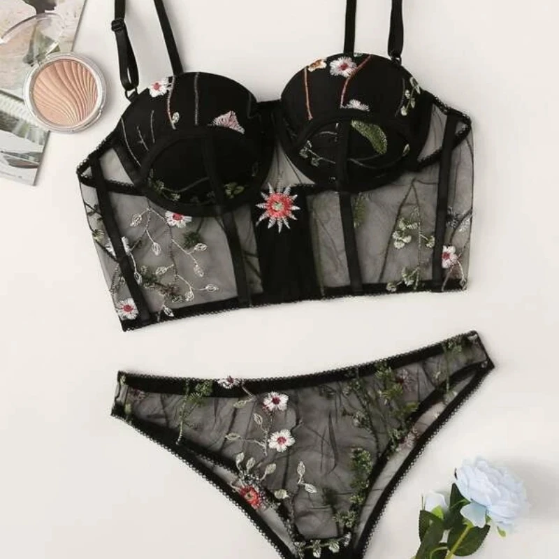 

Sexy Sheer Embroidery Lingerie Gather Push Up Bra And Panty Sets For Women