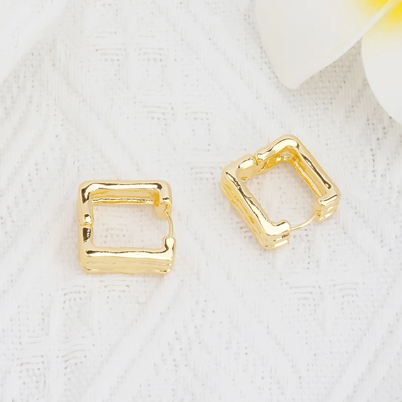 

JXX Fashion Square Huggie Earrings Earrings for ladies 18K Gold Polated Office Style Earrings Wholesale