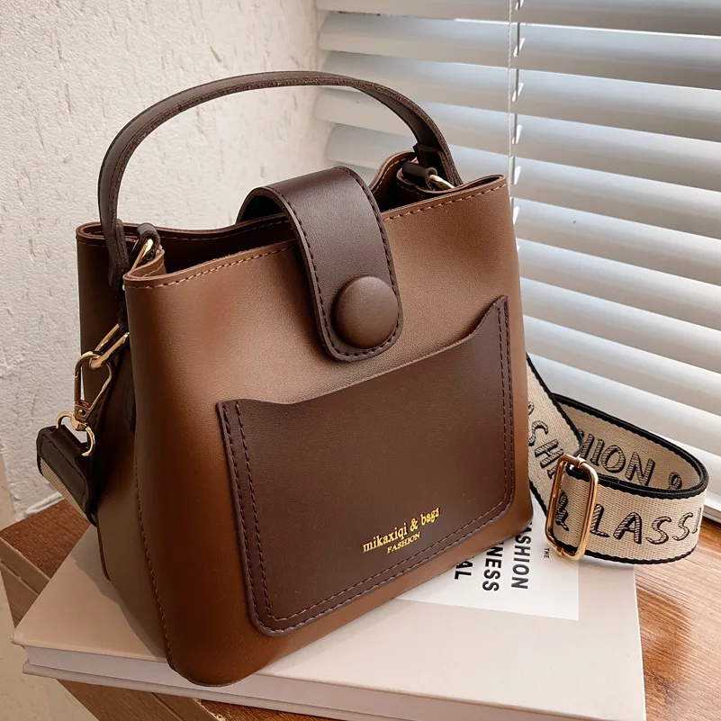 

Retro 2024 Winter Bucket Brown Shoulder handbags for Women Leather Handbags for Ladies Luxury Designer Purses Women Bags