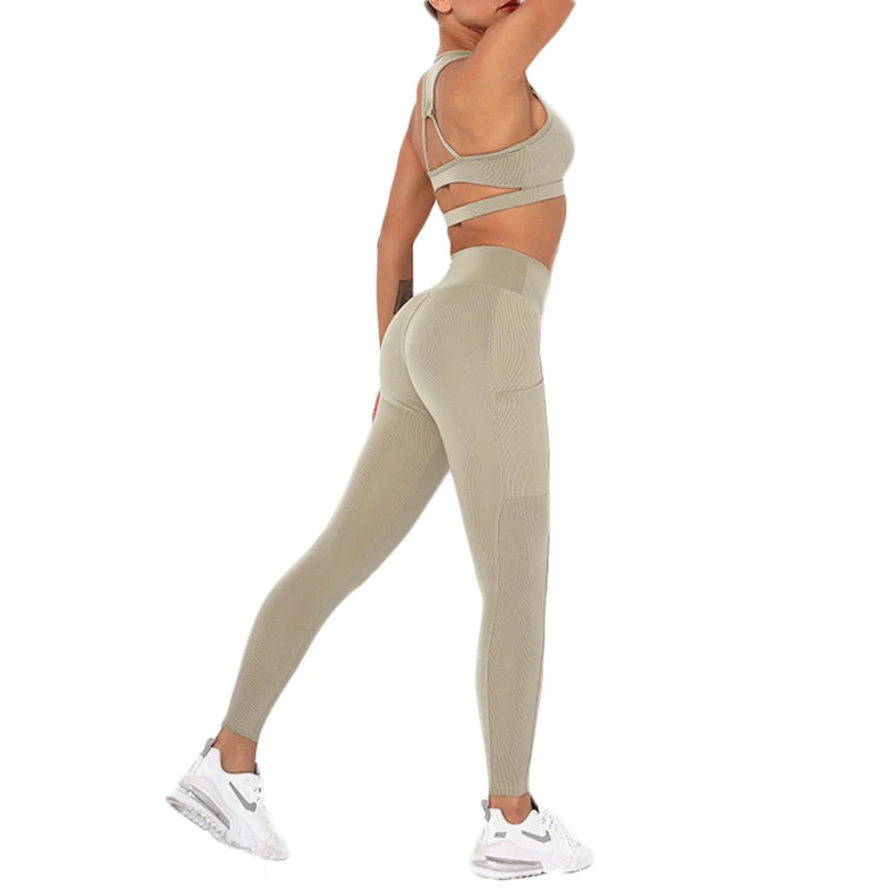

custom logo Wholesale Women Solid Color Blank Gym Apparel Fitness Wear women Seamless 2021 Yoga Set Manufacturer