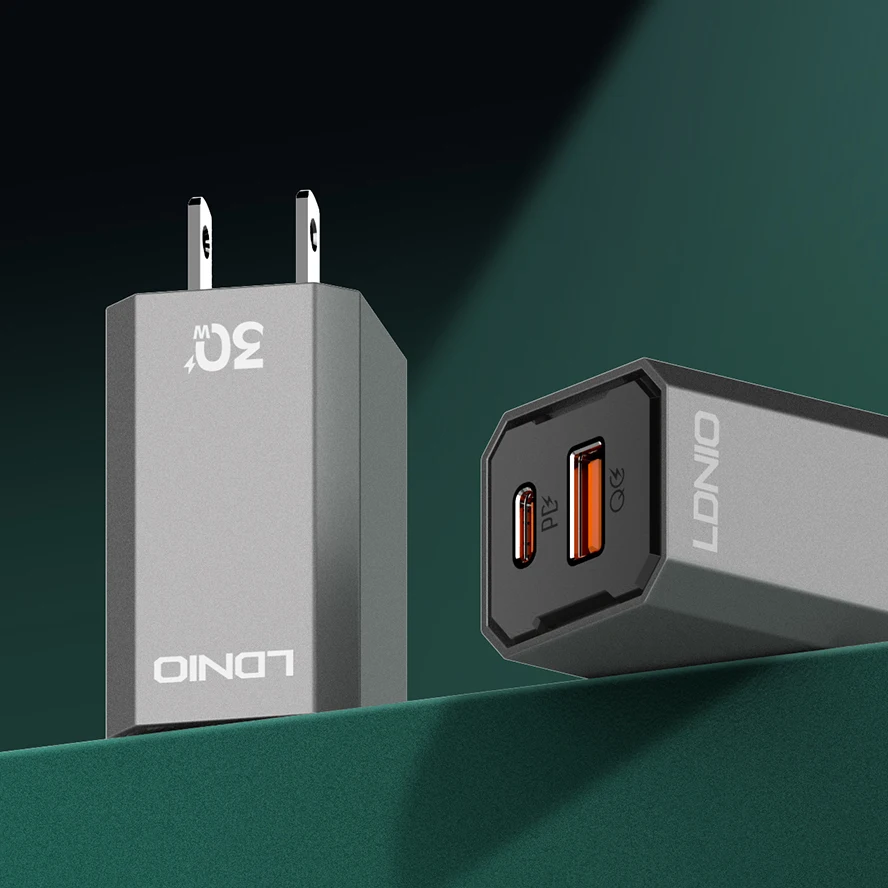 

LDNIO Original A2527C US Plug Multifunction Chargers 30W Portable USB-C Power Adapter QC3.0 Fast Charger