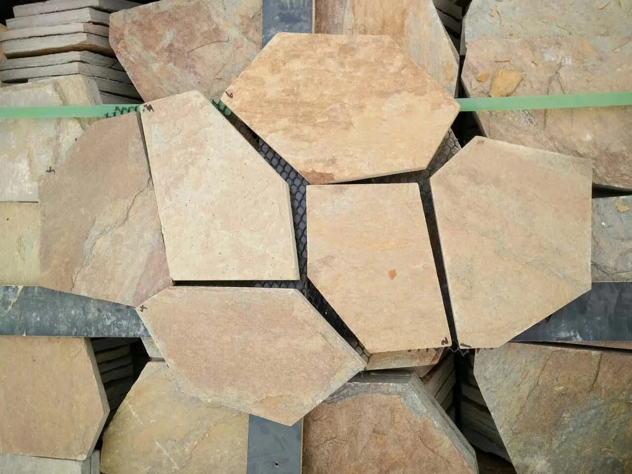 好价格生锈板岩不规则形状板岩瓷砖