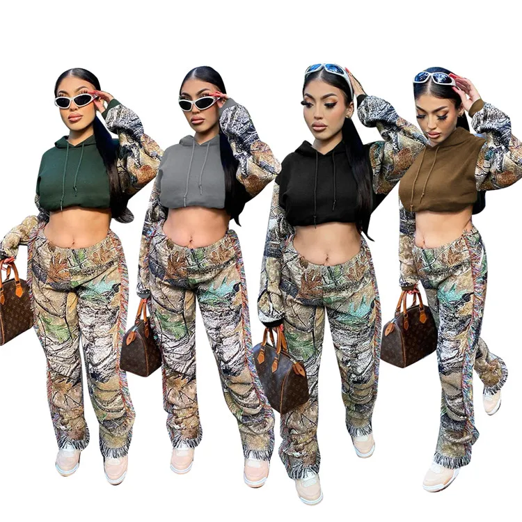 

Hot selling winter clothing ladies casual Pattern printed tassel Plush fleece dropped top hooded outfit women two piece set