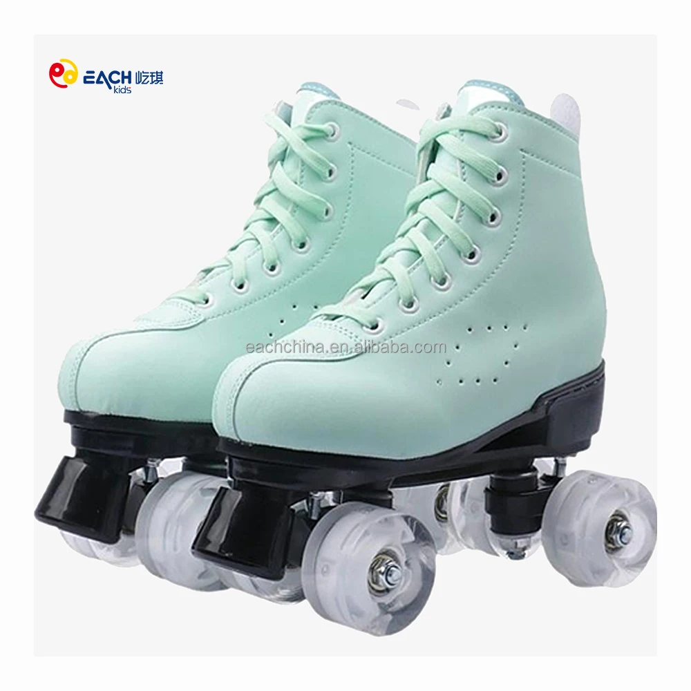 

EACH New Arrival Indoor and Outdoor Skater Shoes Quad Unisex Glitter Flashing Roller Skates 4 Wheel for women adults