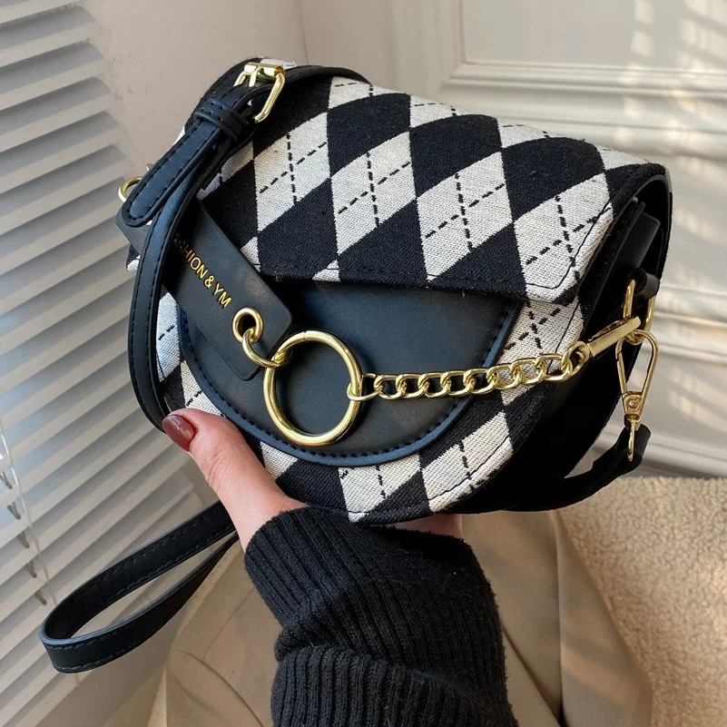

2022 Spring Contrast Color PU Leather Cross Shoulder Lady Half Round Purses Women Print Diamond Mini Bag