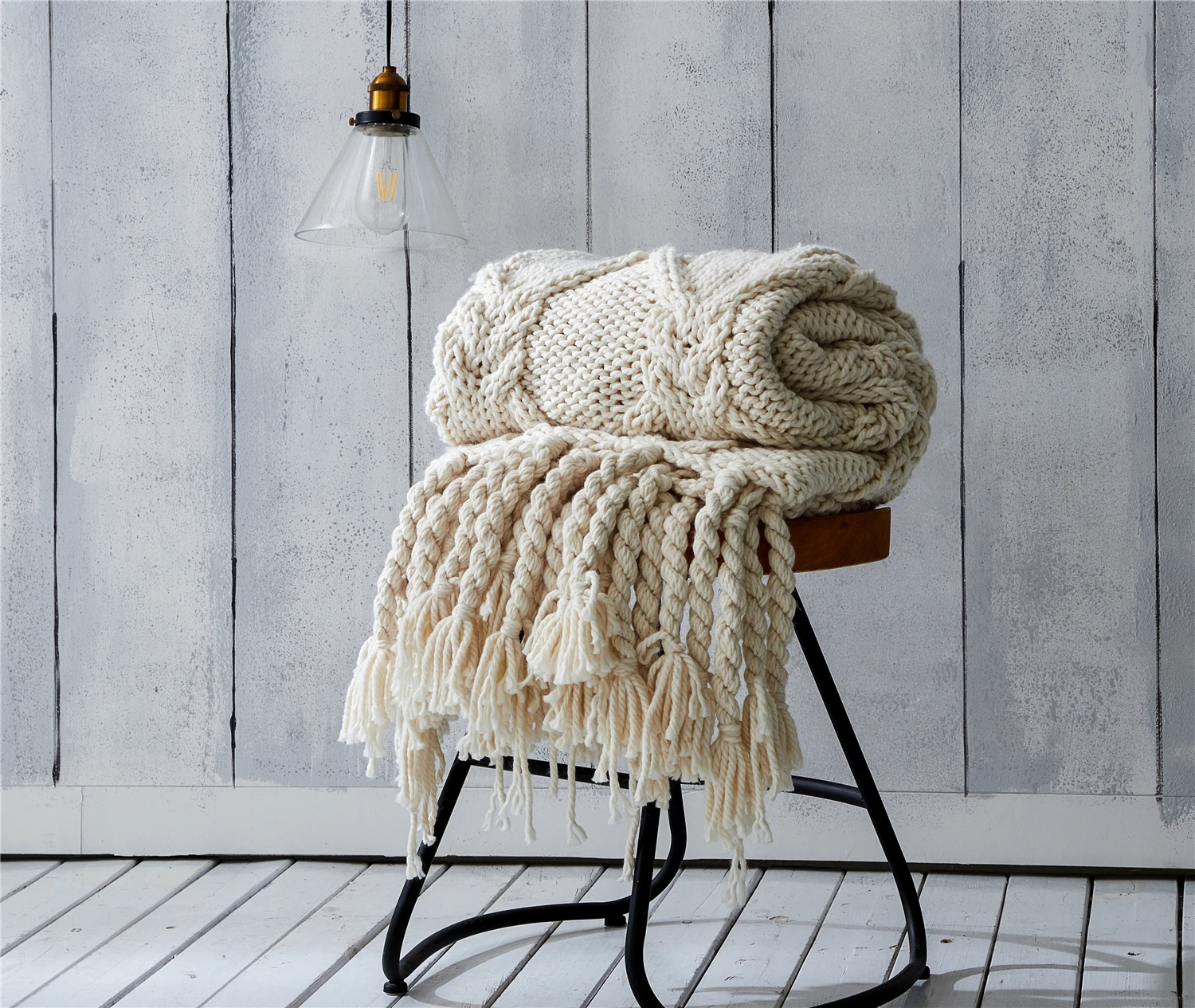 opalhouse solid plush throw blanket with yarn tassels