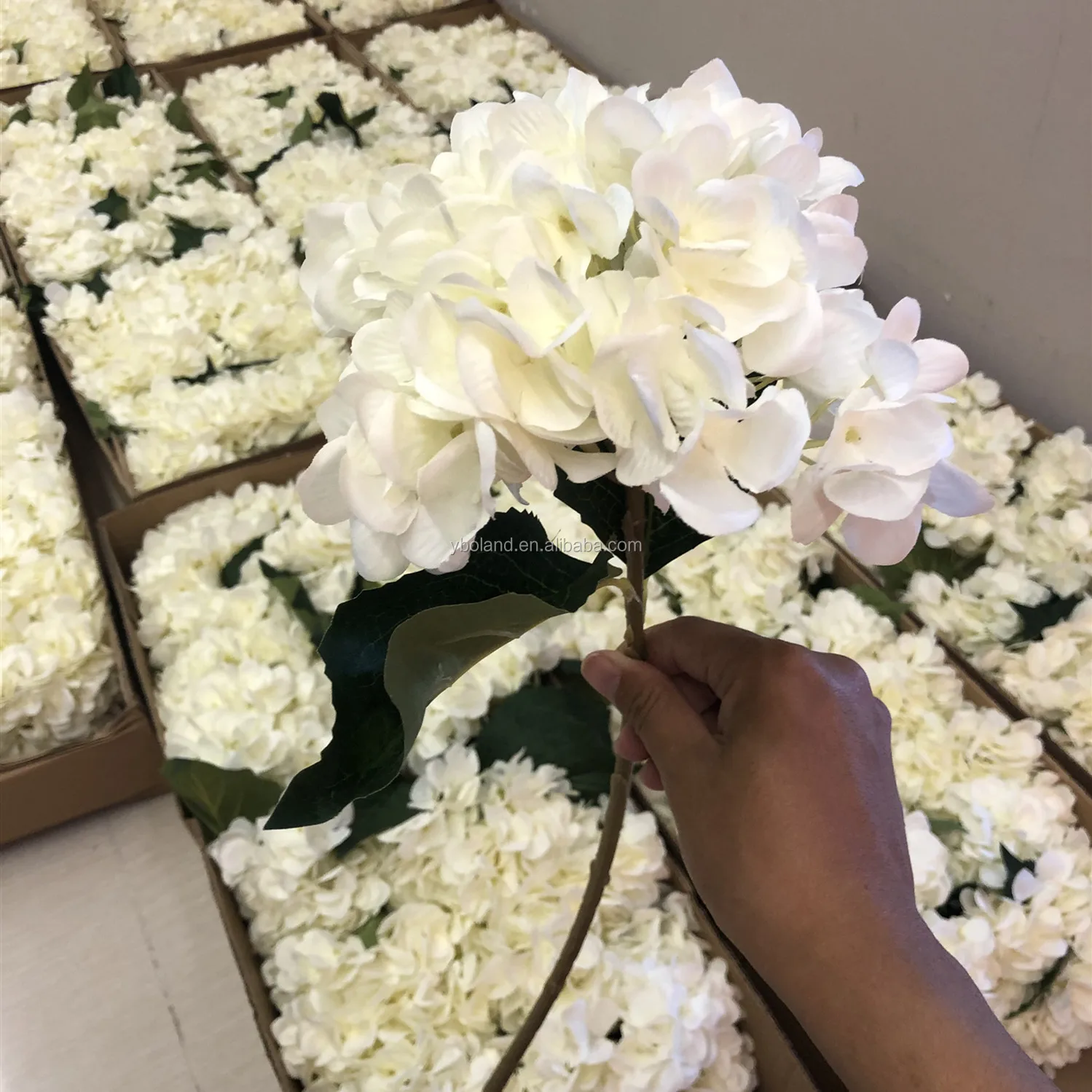 G147 Wholesale High Quality Faux Hydrangea Flower Decor Bulk White Real