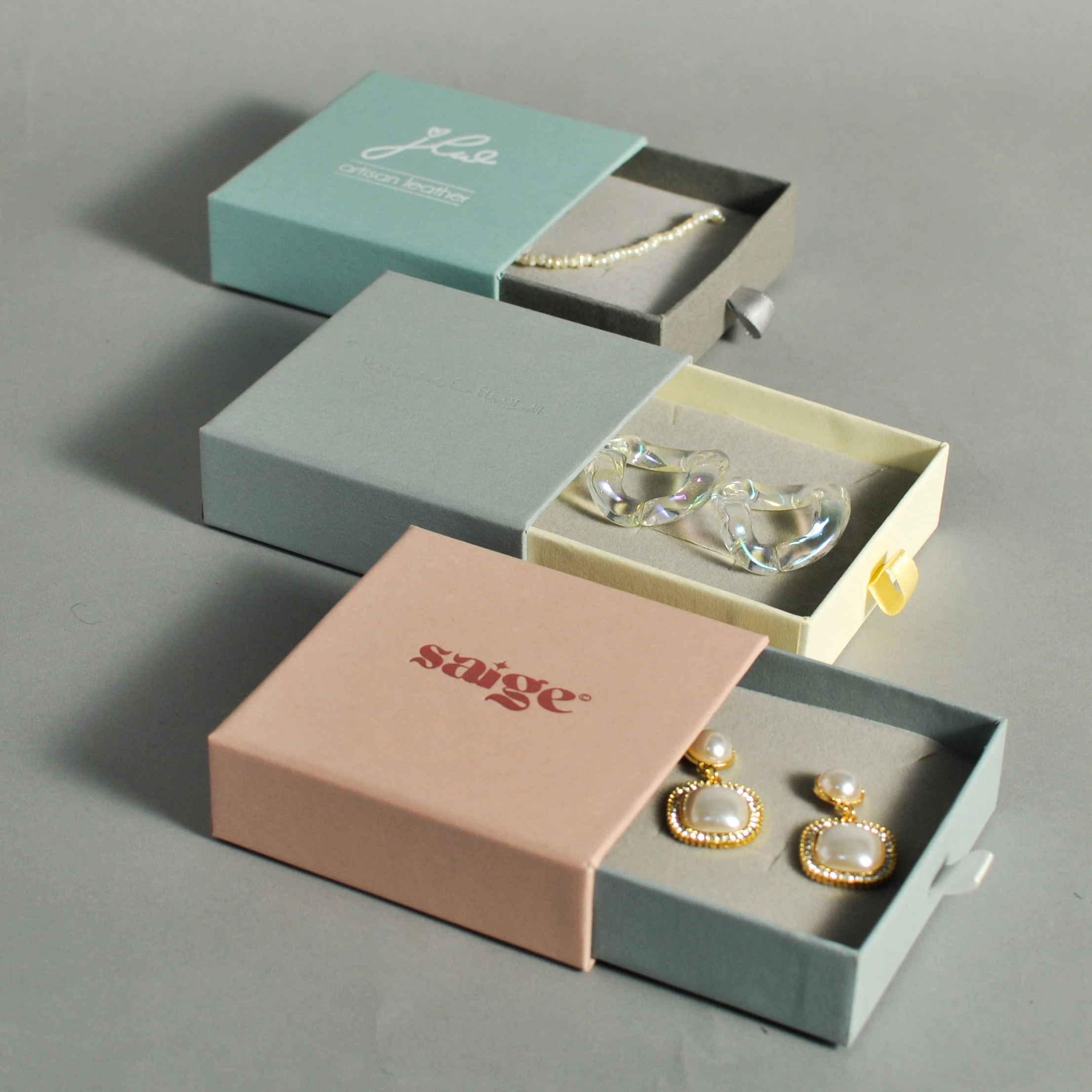 

High demand faddish products box custom small paper jewelry boxes packaging