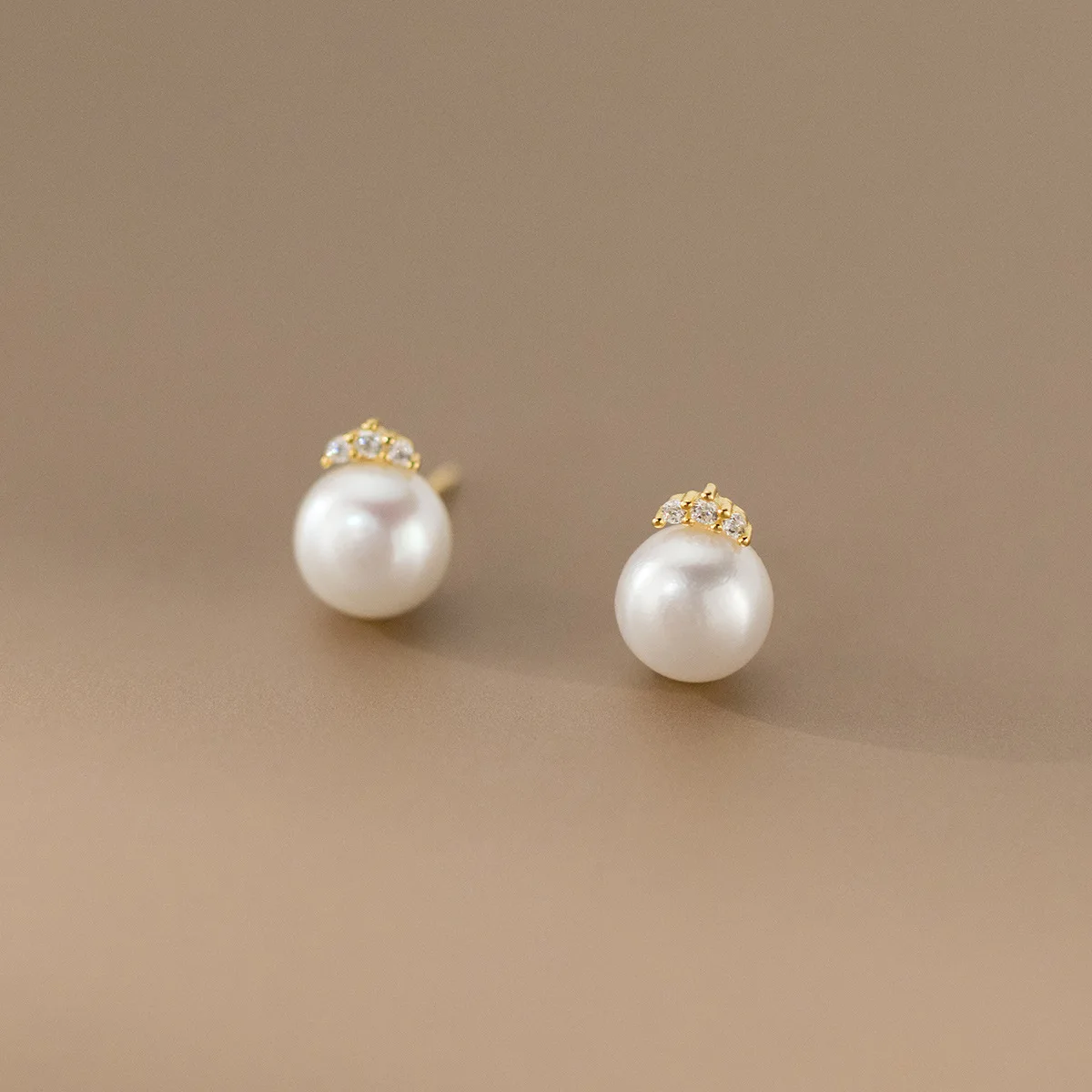 Fashion Jewelry Earring 925 Sterling Silver Pearl Diamond Earrings 18k Gold Plated Stud Earrings Women