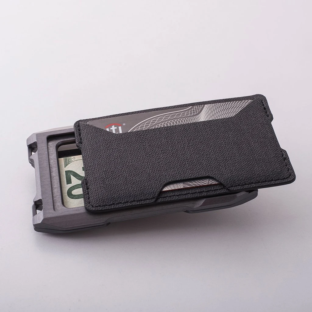 

2021 New Fashion RFID Metal Cardholder Wallet Men Business Badge Credit Card Holder Small Aviator Minimalist Wallet for Card Man, Gray