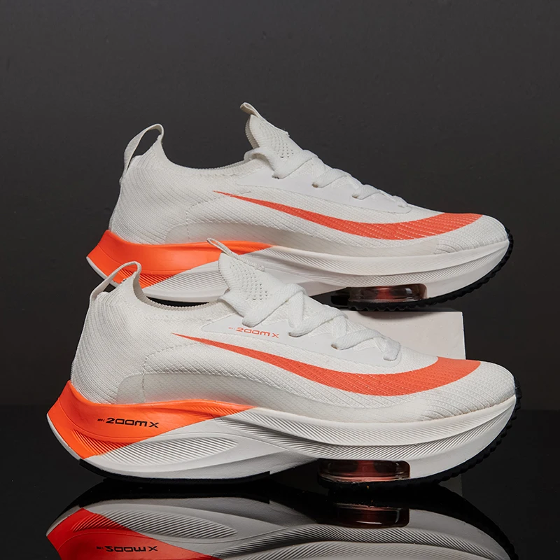 

New Style Fashion Women Mens Sport Shoes Colorful Athletic runners for Gym Trainers Breathable Casual shoes Brand Bolt Sneakers