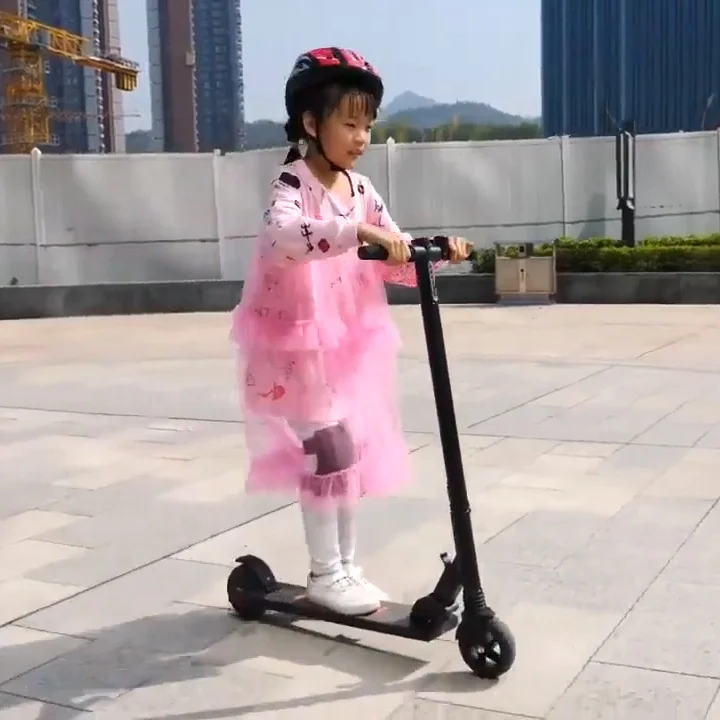 

[EU STOCK] KUGOO Kirin Mini Free Shipping Duty Folding 150W Motor Max 25KM/H 5.5 inch Scooter electric for Child Kids In Poland