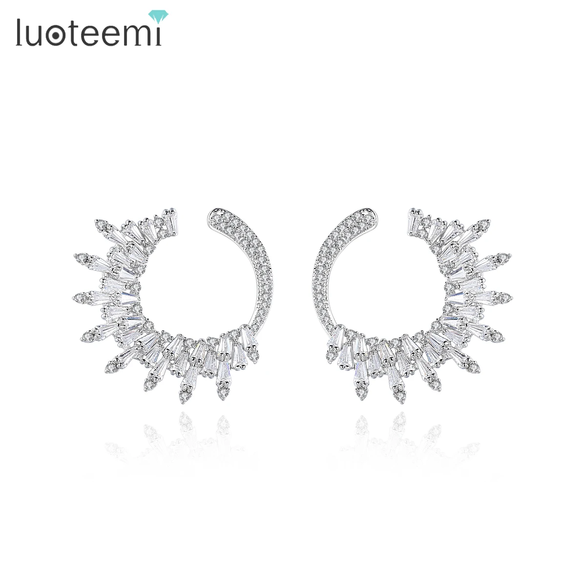 

LUOTEEMI Woman Statement 2022 Dainty Earing Flower Charm Elegant Bridal Jewelry Diamond Stud Big Earring