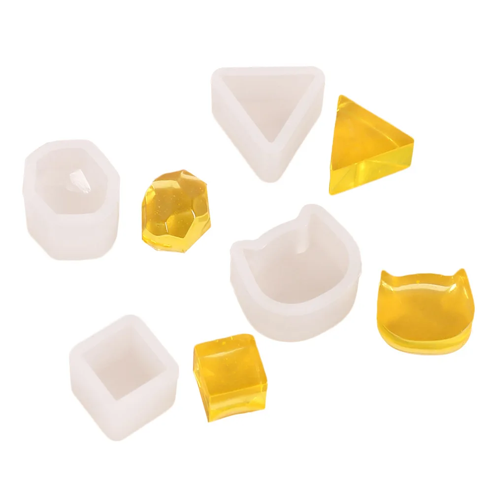 

Crystal epoxy stud earrings jewelry molds mini kitten triangle stud earring silicone mold, White
