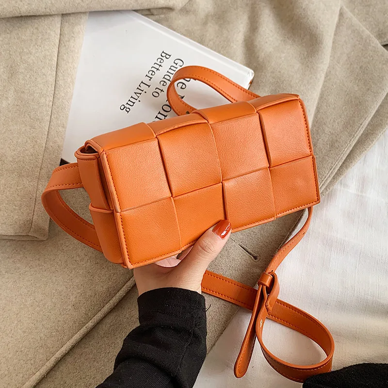 

2021 New Web celebrity new beancurd small square leather trend Mini braid women's bag cowhide shoulder bag