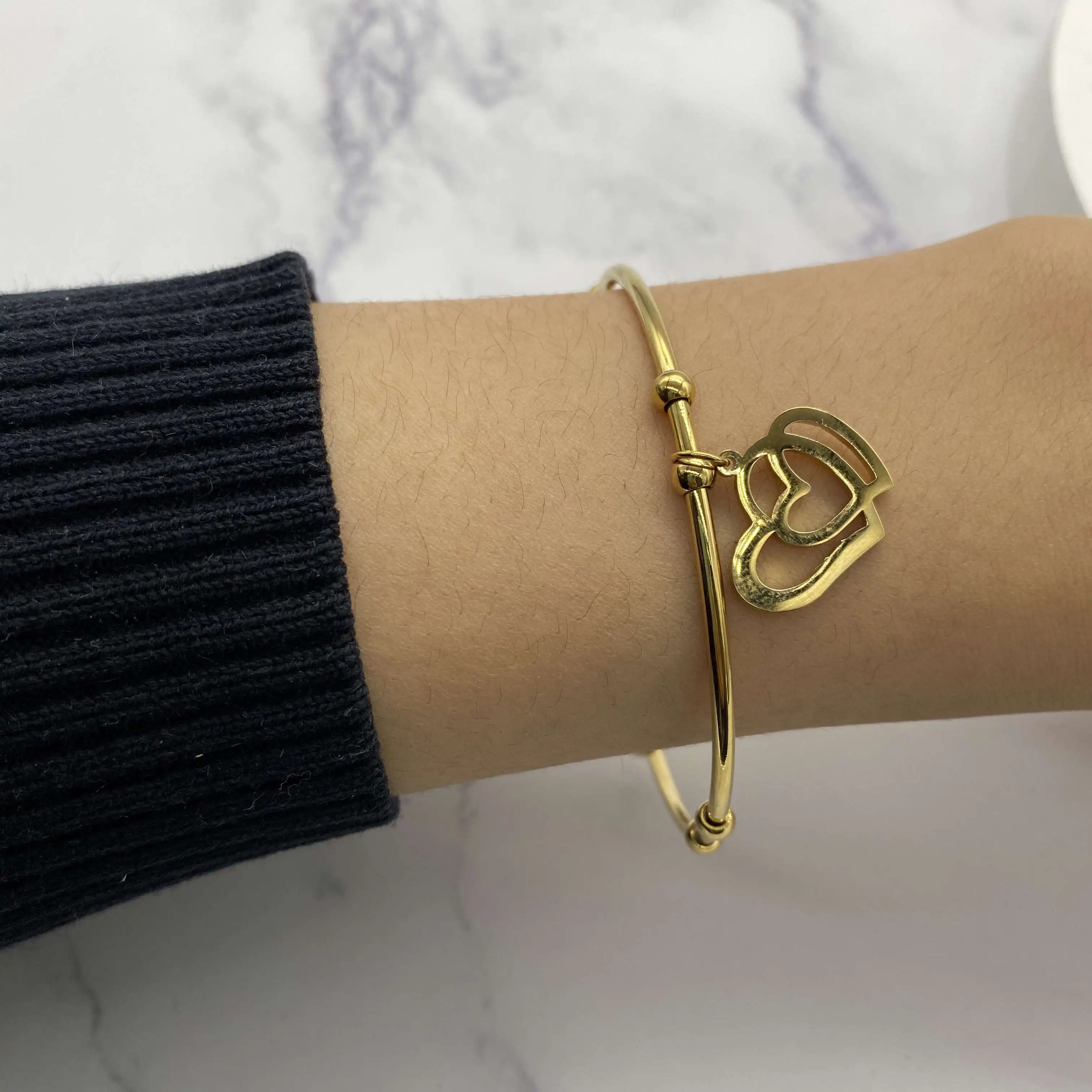 

Vintage Design Double Heart Ring Charm Bracelet 316L Stainless Steel Heart Hoop Dangle Cuff Bangle For Gift