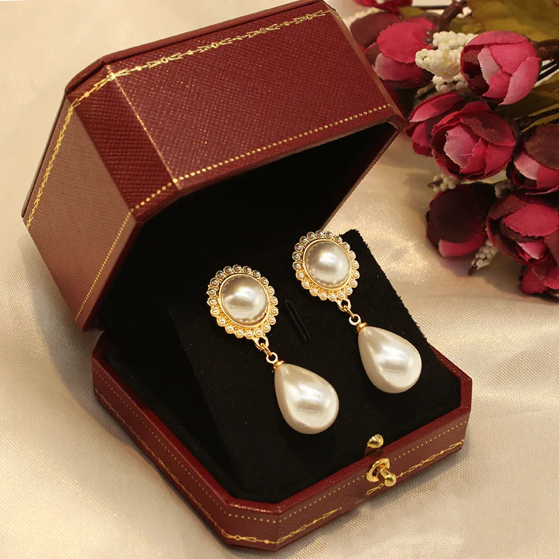 

JUHU New pearl gentle temperament retro lady earrings palace style personalized earrings S925 silver needle jewelry for women, Gold