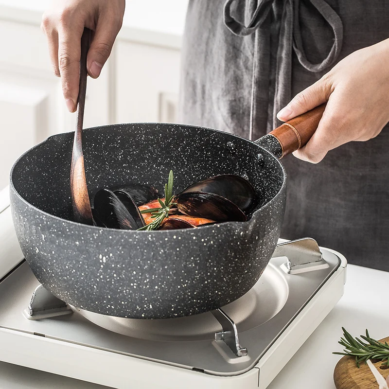 

Japanese style Simple Black Single-handle pearl soup non-stick pan noodle pot hot milk pot