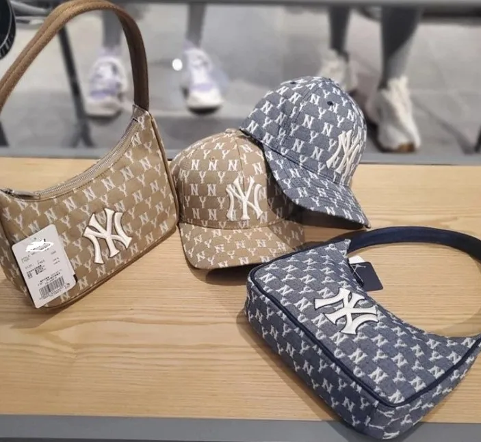 

2021 trendy famous brand ny underarm bag with baseball cap fashion design brand dumpling shoulder bag matching bucket hat set, Custom choose