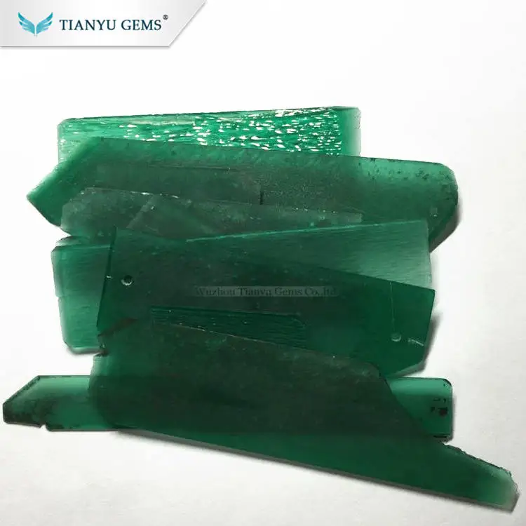 

Wholesale synthetic raw untreated swat emerald for sale