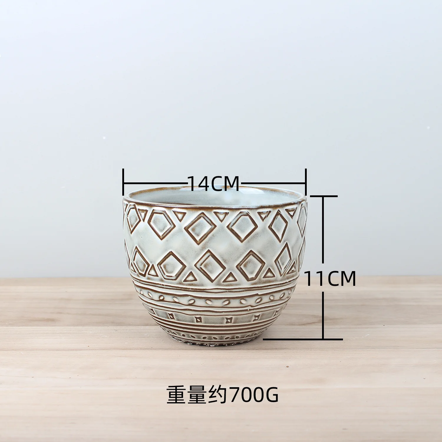 

Vintage Indoor and Outdoor Large Ceramic Bohemian Succulent Planter Plant Flower Pot with Bamboo tray for home decor, As picture