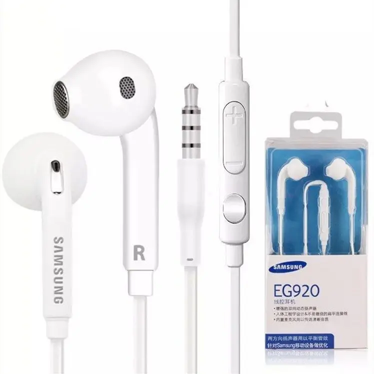 

retail package 3.5mm stereo bass earphone In-ear Wired Handfree Headphones Earbuds Earpieces With Mic For Samsung s6 s7 Earphone, White black