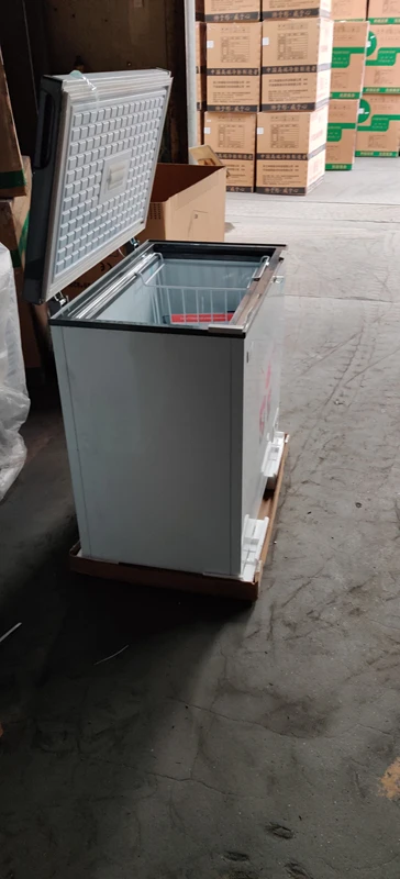 
Good Quality Top Open Door Chest Freezer /Deep Freezer BD-108L 