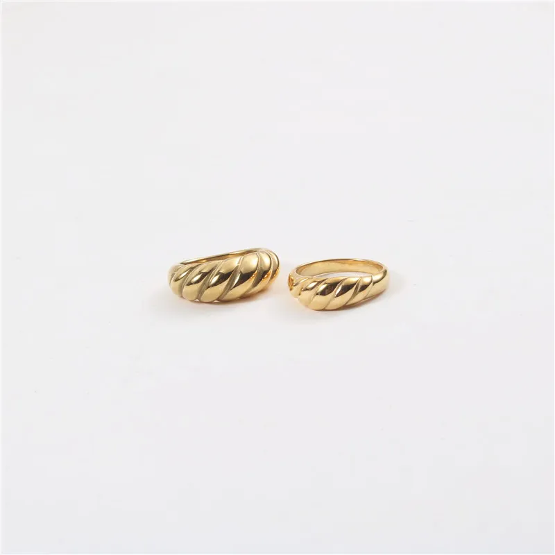 

High End 18K Gold Plated Stainless Steel Rings for Women Trendy Earring Wholesale Tarnish Free Croissant Rings