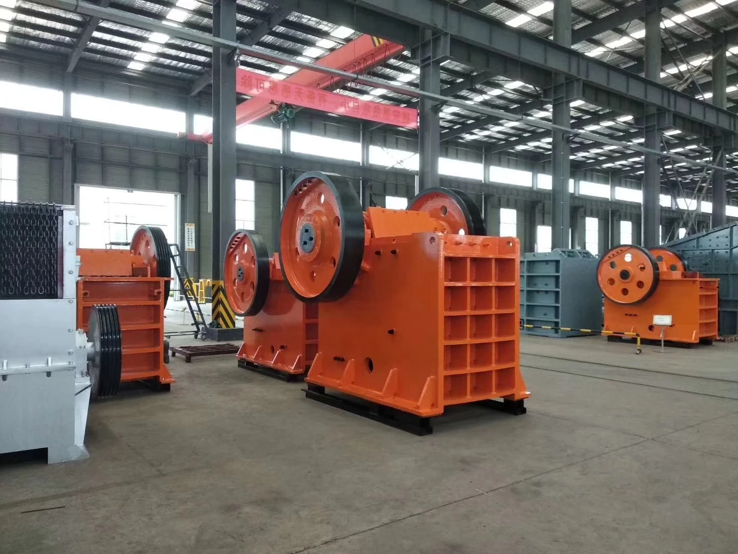 机械设备  能源矿产设备  矿山机械  压碎机  产品说明 颚式破碎机