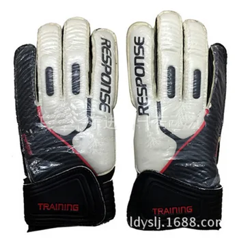 thick goalkeeper gloves