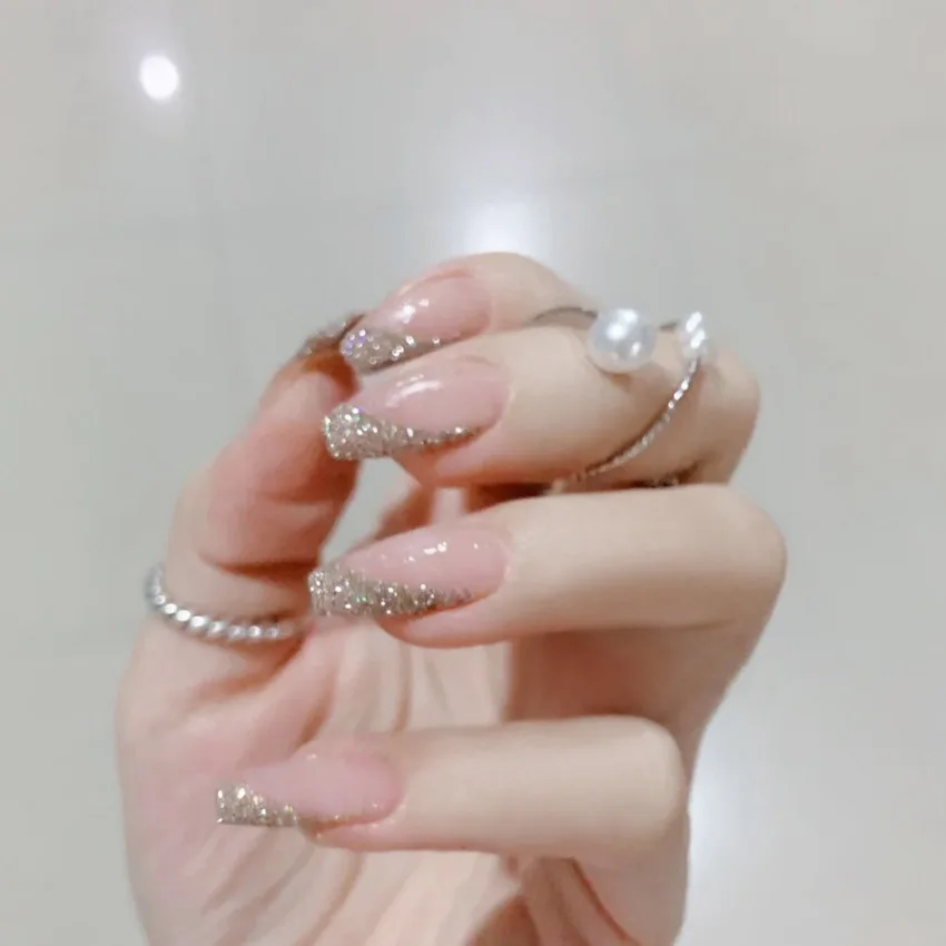

P157 artifical long false nail press on acrylic korea fashion pre designed curve nail tips white and shine french style nails, Picture