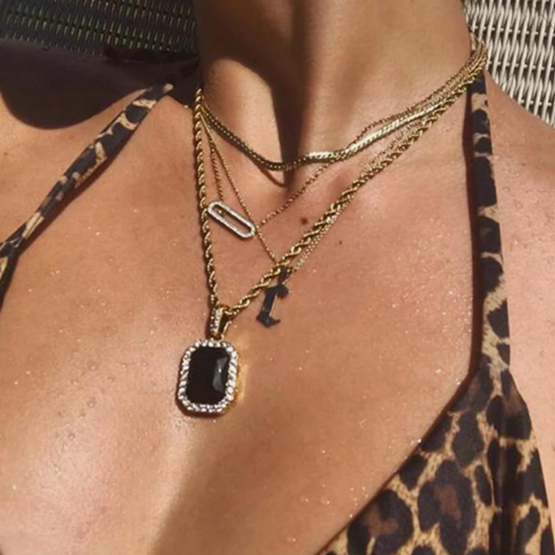 

Stainless Steel 18K Gold Plated Black Gemstone Polygon Diamond Pendant Rope Necklaces