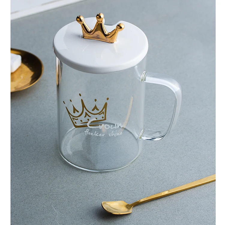 

Hot Sale Custom 450ml Reusable Fashion Crown Glass Coffee Tea Cups With Handle, White/pink