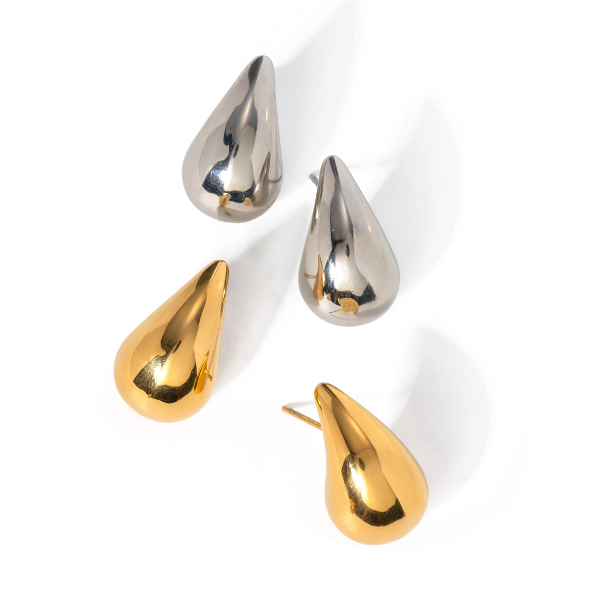 

J&D Stainless Steel 18K Gold Jewelry Gift Teardrop Water Drop Smaller Smooth Earring Women Clean Fit