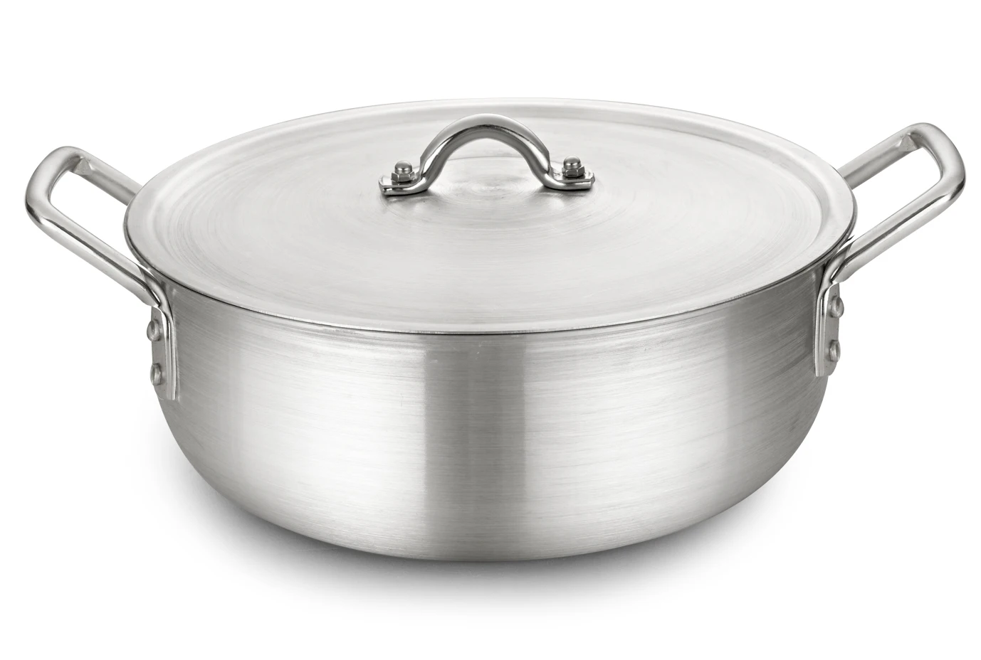Можно готовить в алюминиевой посуде. Алюминиевая посуда для готовки. Алюминиевая посуда для жарки. 3d модель Старая алюминиевая посуда. Большая алюминиевая посуда для мяса.