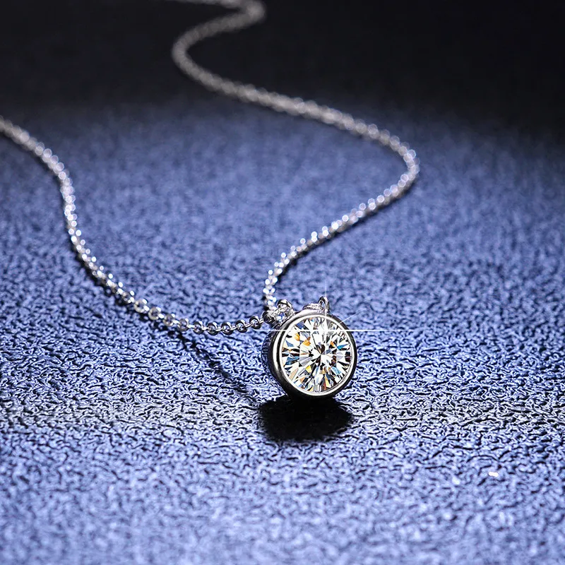 

Silver 925 Original Platinum Plated 1 ct Brilliant Cut Diamond Test Past D Color Moissanite Round Gemstone Pendant Necklace Gift