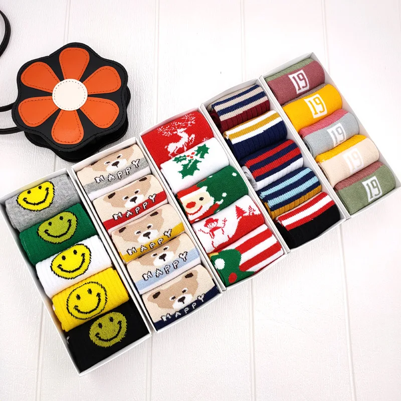 61052 socks (15).jpg