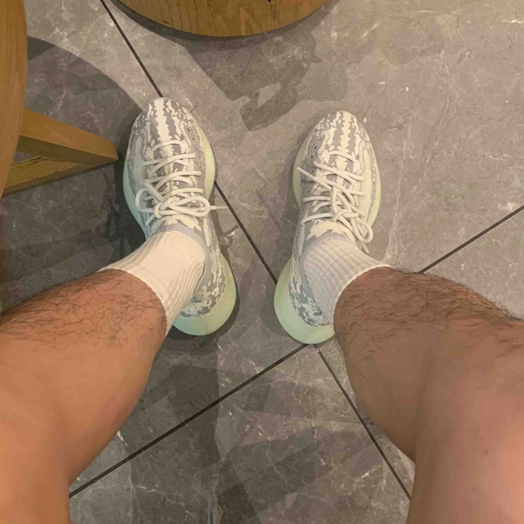

Original Stylish Breathable Running Couple Men Shoes Yeexy Yeeyz Yz Yezz Yeezyz Yeesy Yezi Yezy Yezzy Yeezy 380, 9 colors