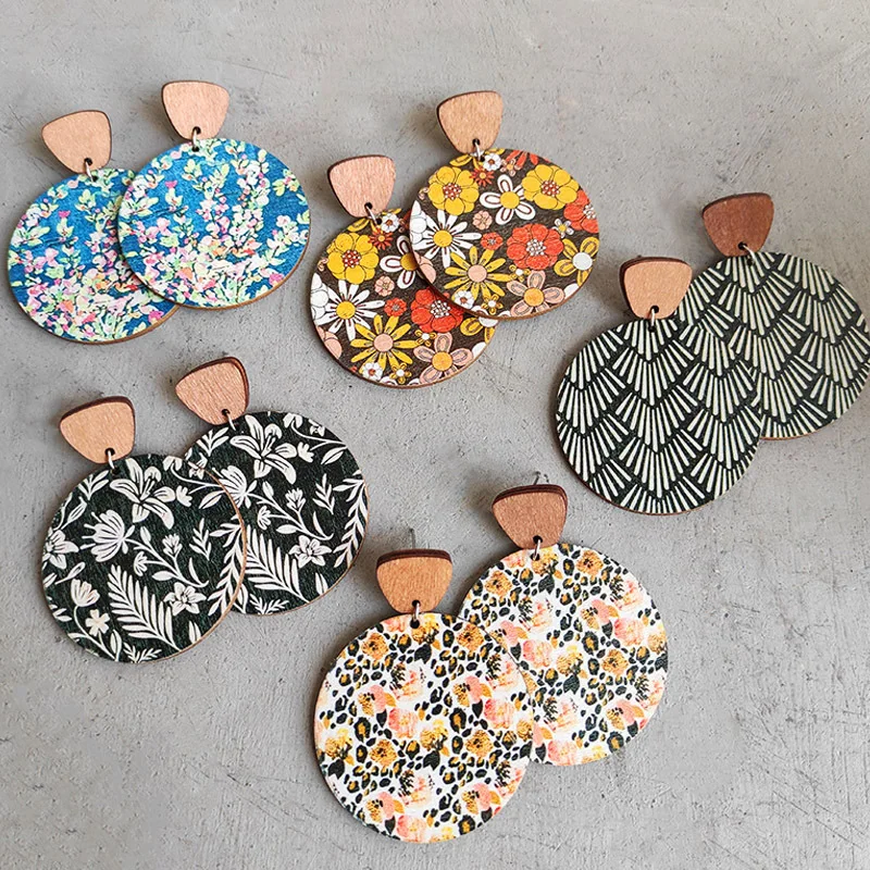 

Vintage Colorful Flower Earrings Antique Wooden Floral Stripe Pendant Earrings Jewelry Women Gifts