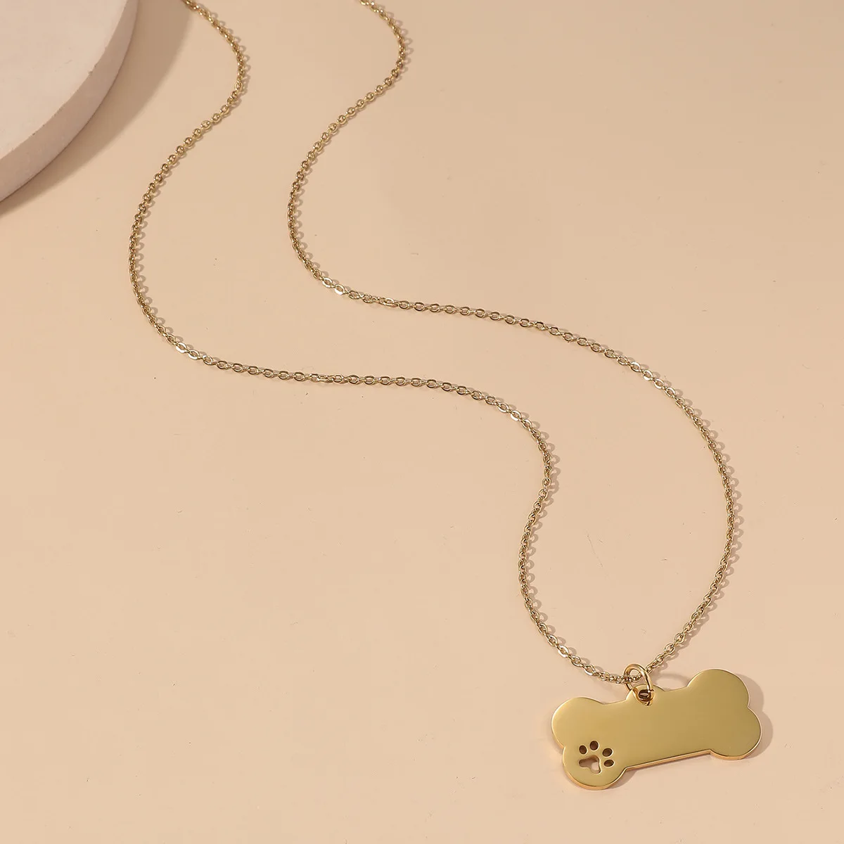 

AA00212 Stainless Steel Dog Footprint Tags necklace PET ID Tags Collar Bone Shape Cut Out Paw Necklaces