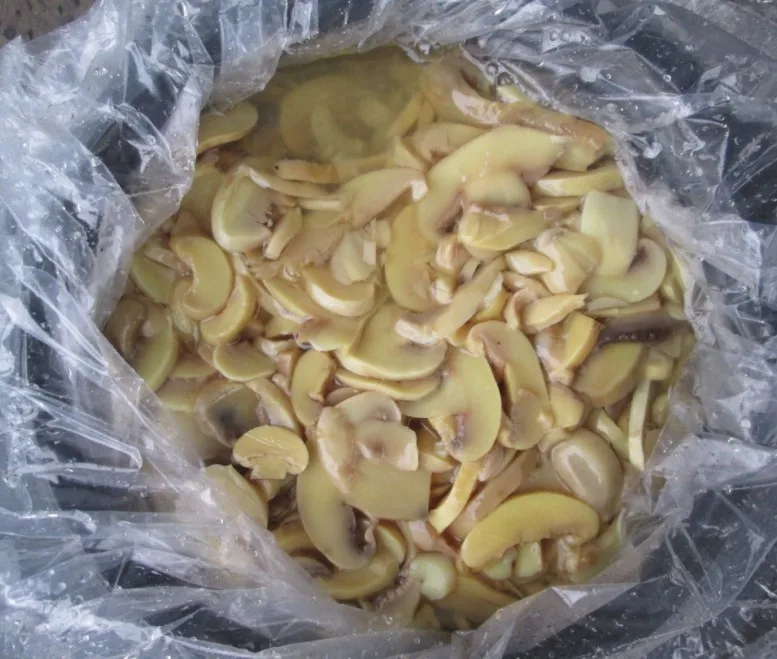 
Fresh WHOLE Mushroom in Chemical in Drum 
