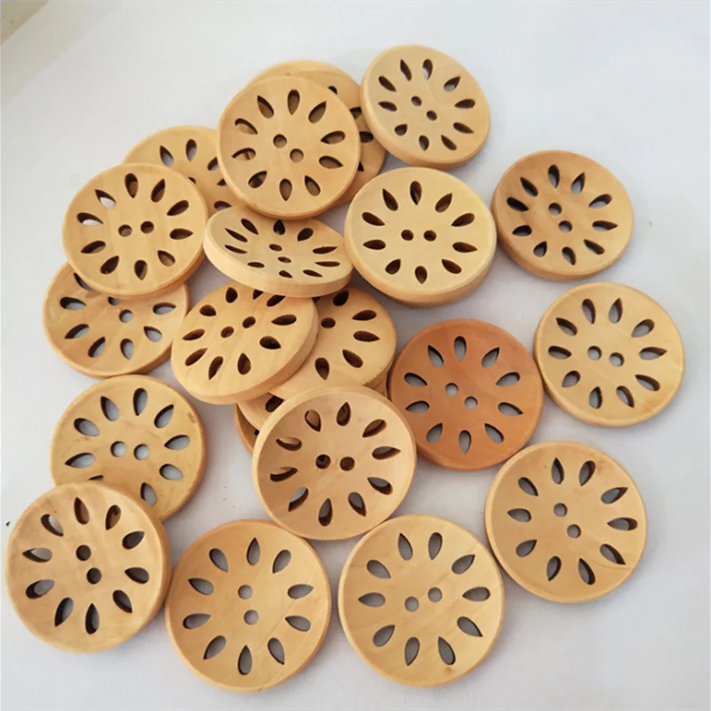 Wooden Coat Button, Size/Dimension: 10 - 20 Mm at Rs 50/gross in Chennai