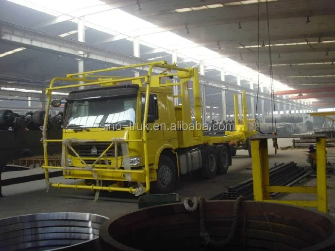 6x6 Sinotruk Howo Wood Transportation Truck Log Carrier Truck In Forest