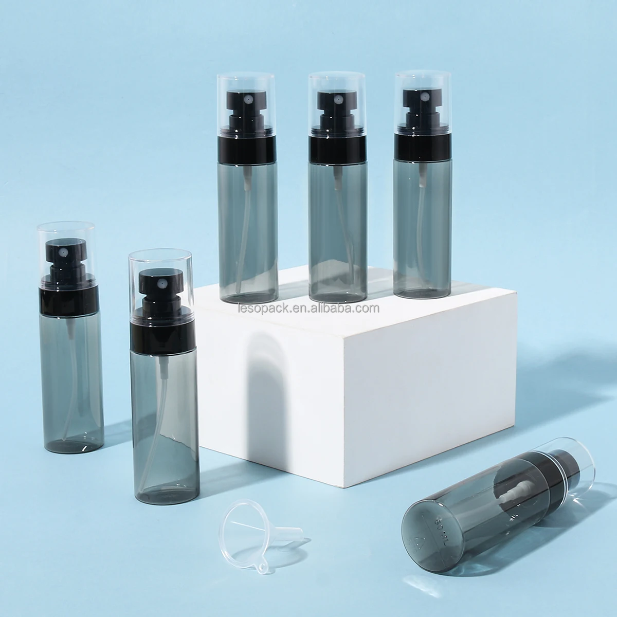 

Stock empty 60ml PET mist spray bottle for hair oil sunscreen spray cosmetic packaging bottles