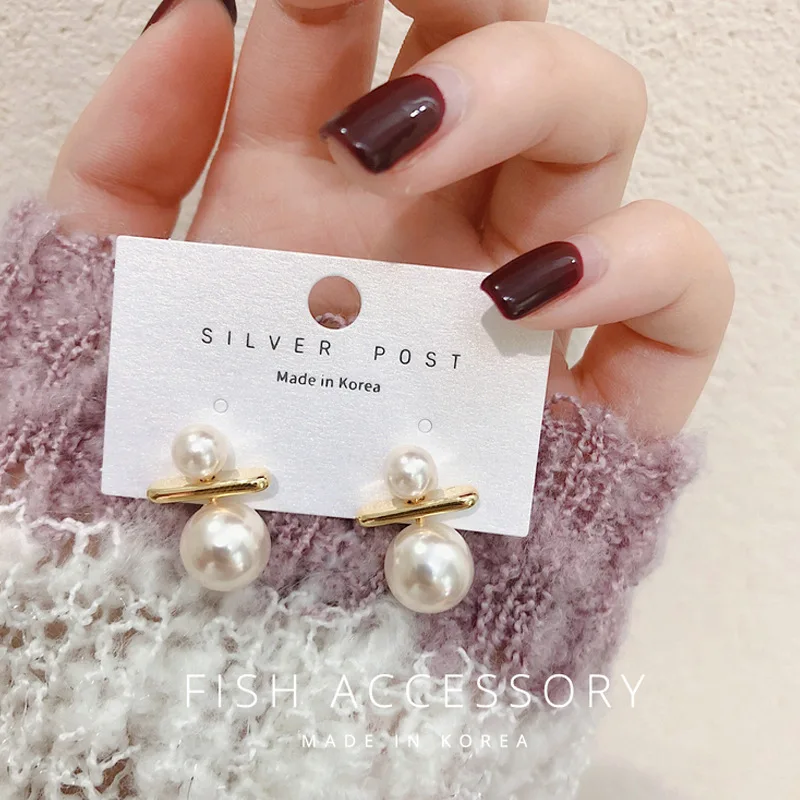 

2022 Delicate Elegant Gold Plated Pearl Stud Earrings For Women Jewelry