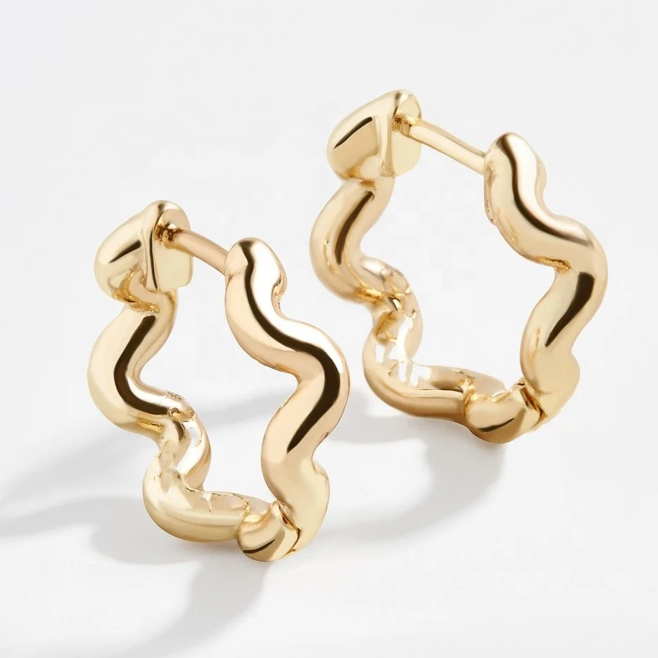 

New Design Jewelry Manufacturer 18k Gold Plating 925 Silver Plain Wave Huggie Hoop Earrings