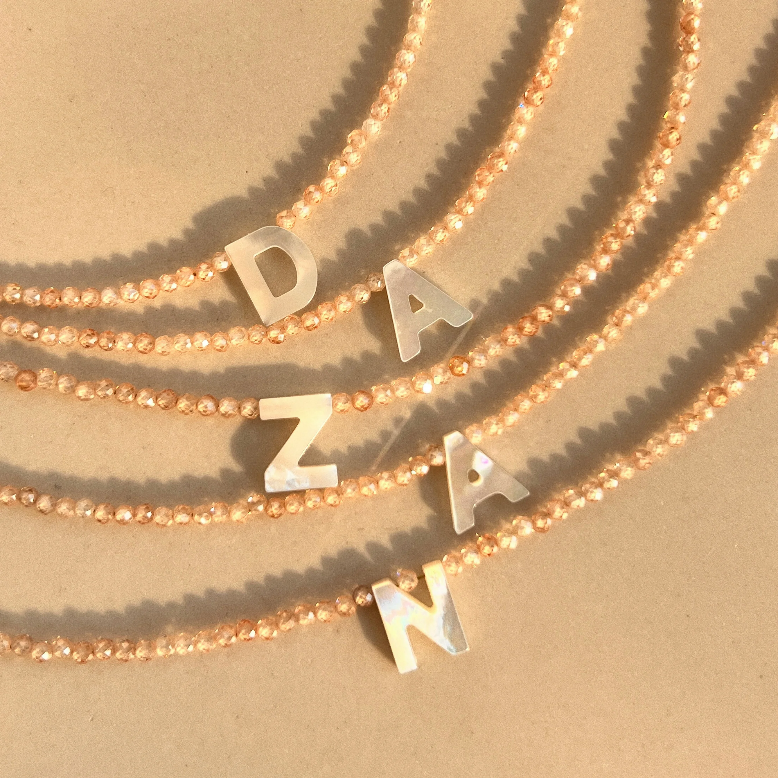 

2022 Dazan 18k Gold Plated Stainless Steel Initial Letter Diy Shell Alphabet Pendant Tennis Chain Necklace Sparkling Jewelry